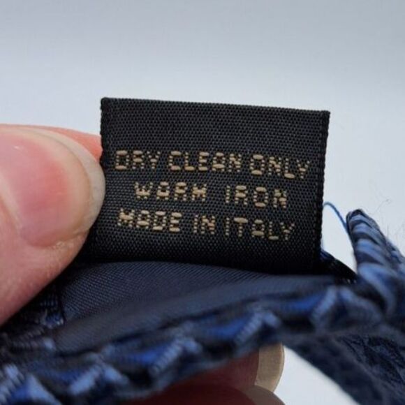 Ermenegildo Zegna 100% Silk Necktie Luxury Blue Geometric Pattern Italy Long - Picture 5 of 8